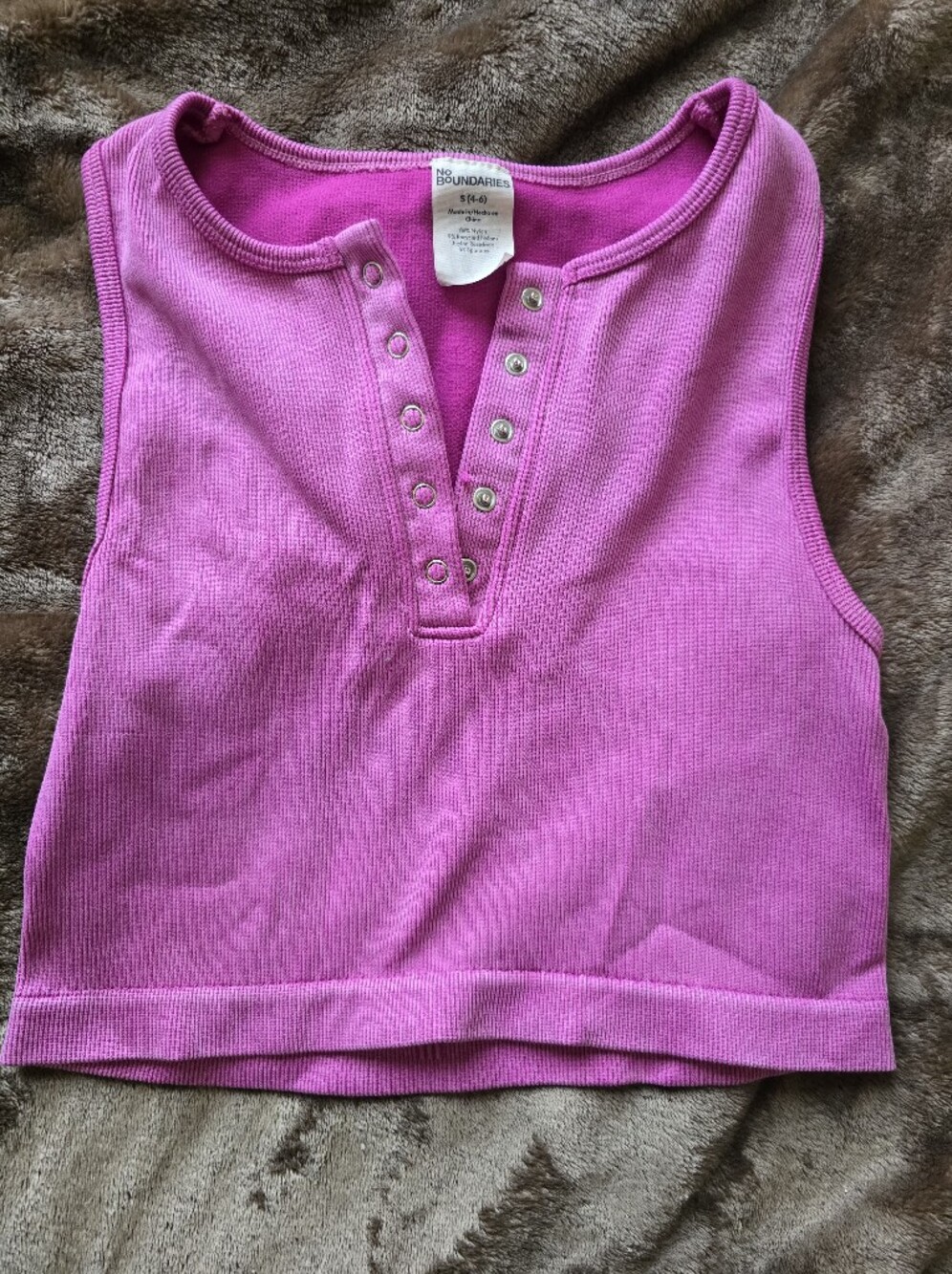 Women’s Pink Snap-Front Ribbed Shorts